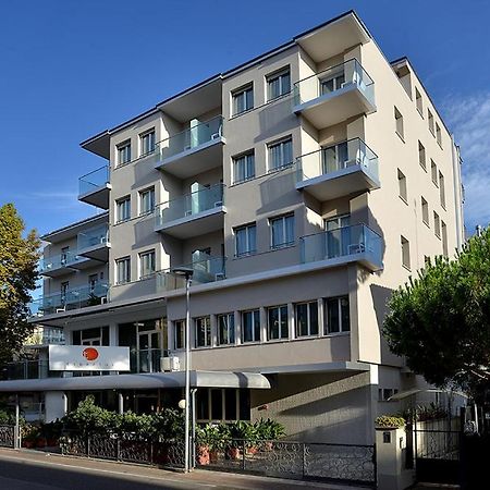 Hotel Tiberius Rimini Esterno foto