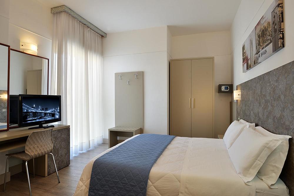 Hotel Tiberius Rimini Esterno foto
