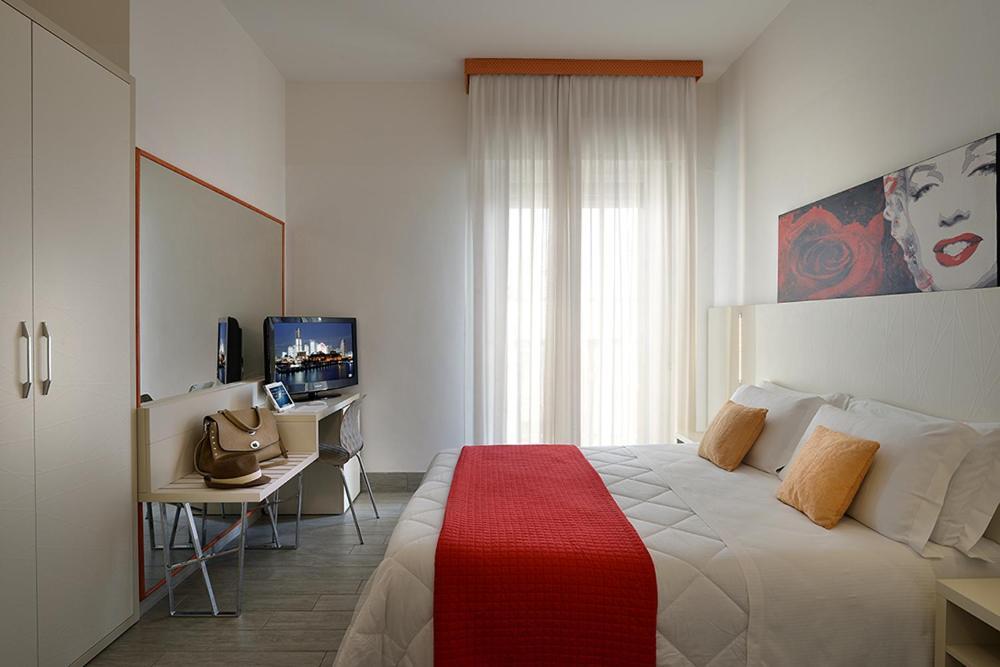 Hotel Tiberius Rimini Esterno foto